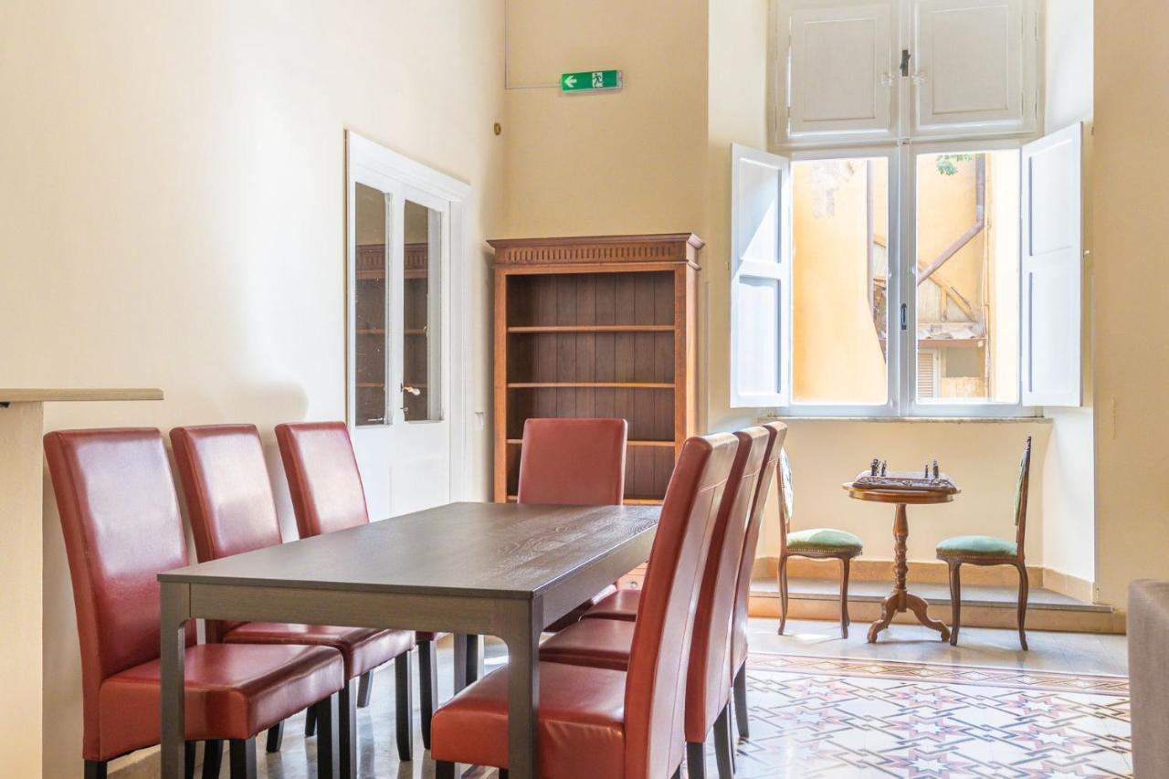 Apartamento The House Of Thrones Viterbo Exterior foto